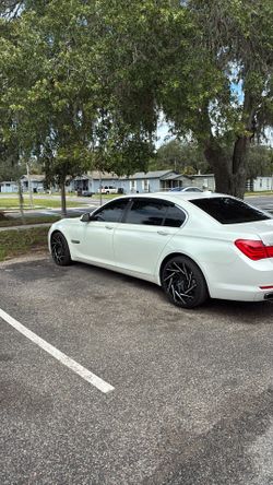 2011 BMW 740Li