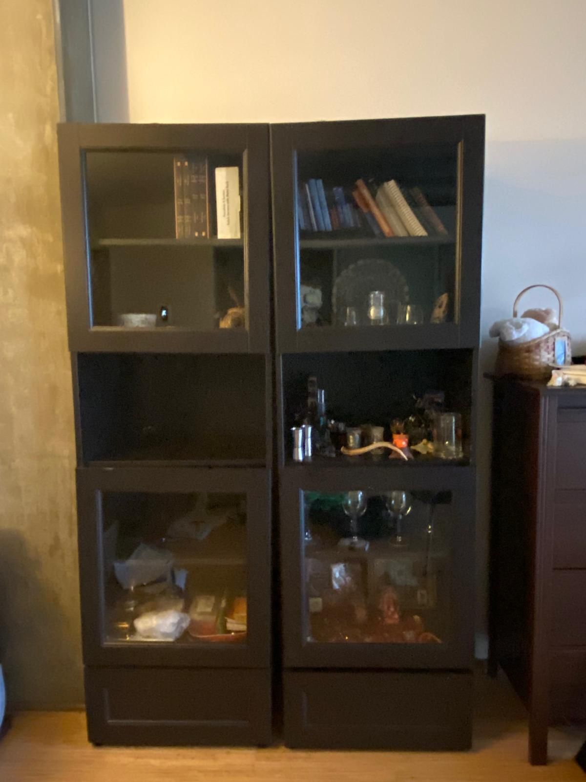 Glass cabinet