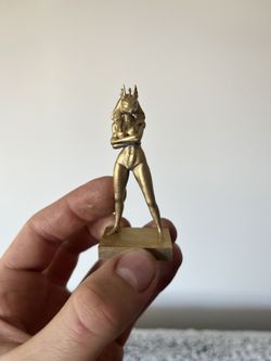 Egyptian Goddess Figurine 