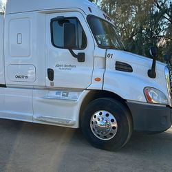 Super 10 freightliner 2016