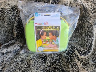 Munchkin Bento Box with Utensils