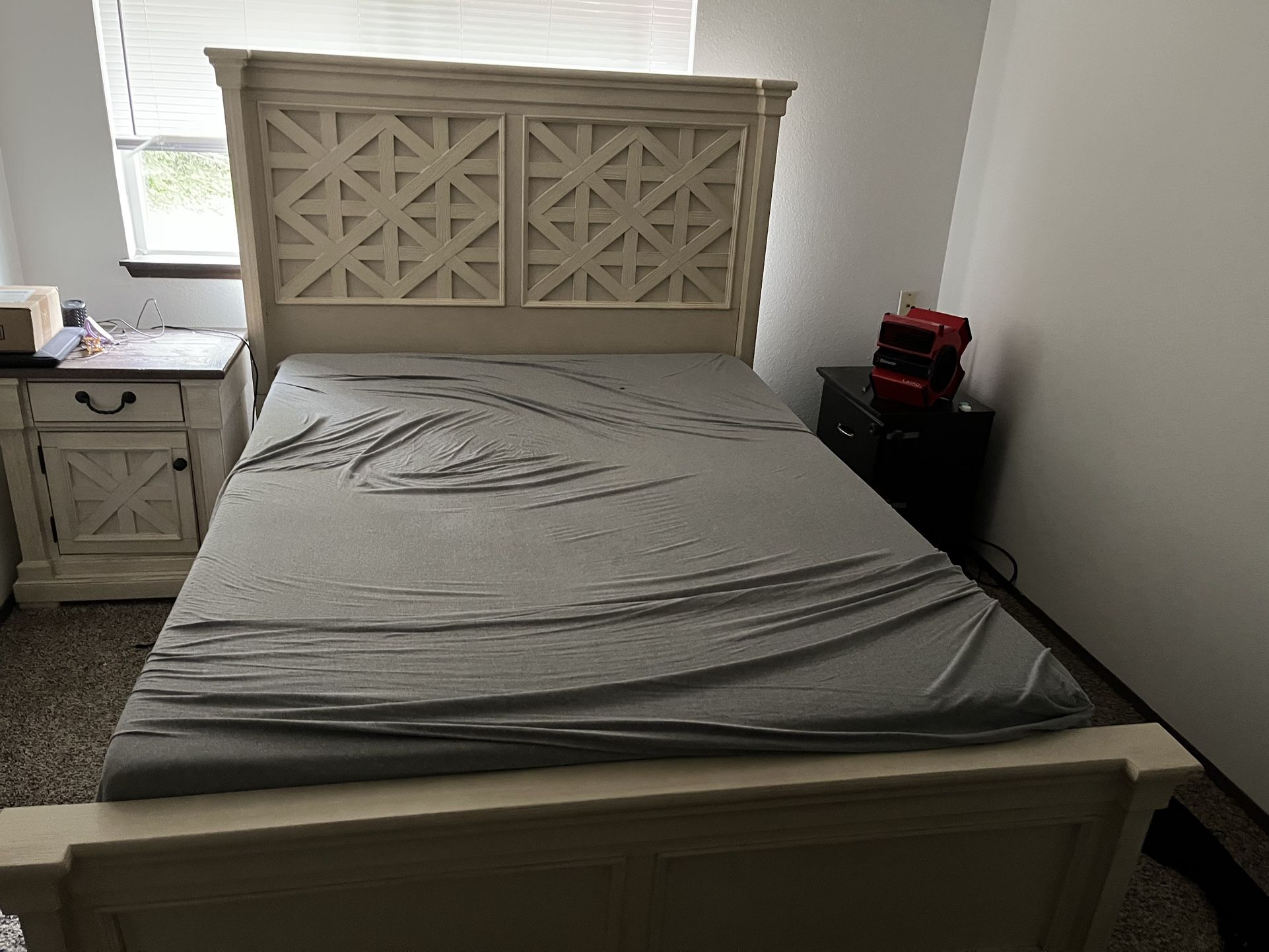 Ashley Furniture Bed frame