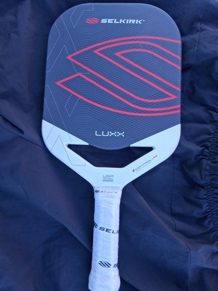 Selkirk Pickleball Paddle
