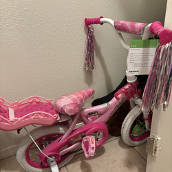 Lil girls bike