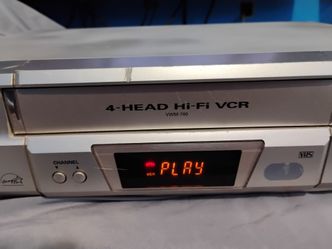 Sanyo  VWM-700 4 Head Hi-fi VHS Player  Tested & Works  No Remote