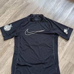 Eybl Nike Compression Size Small New $80
