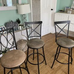 Bar Stools 