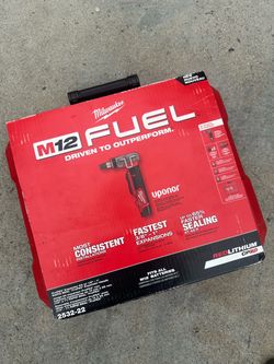 Milwaukee M12 FUEL ProPEX Expander Expansion Tool Kit w/ 1/2 in. - 1 in. RAPID SEAL Pex Expander Heads $499 New