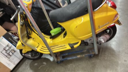 Vispa Moped Needs Tic