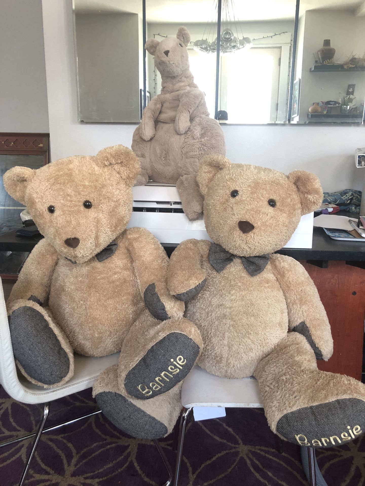Stuffed teddy bears and Kangaroo