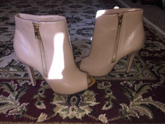Tan heels