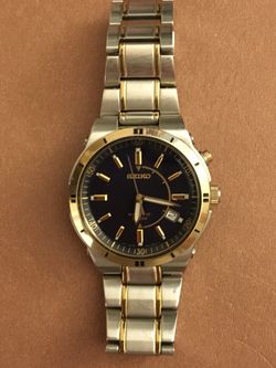 Sale Pending * Seiko Kinetic 5M62-0BJ0 Two-Tone Watch for Sale in Kent, WA  - OfferUp