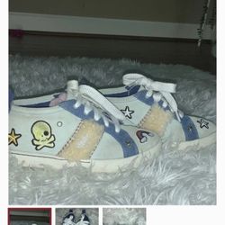 Girls Uggs Patchwork Sneakers (Size 4)