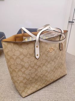 Coach - tote handbag light cream