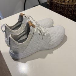 Mens New Balance shoes