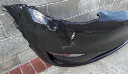 Tesla model Y 2020-2025 front bumper cover for repairs black color