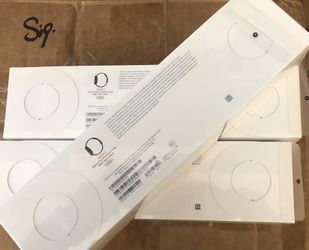 Brandnew Apple Watch series 5 40mm GPS +Cellular