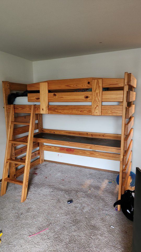 Oak Wood Bunk Bed Like New