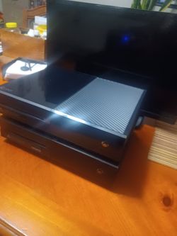 Xbox One 500 GB [$20 each] + TV [Free]