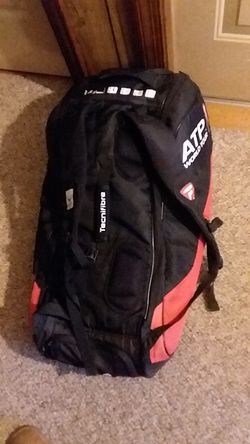 Tennis bag