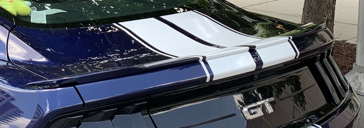 2020 Mustang GT Factory Spoiler (Kona Blue)