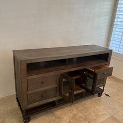 Console, Credenza, Hutch