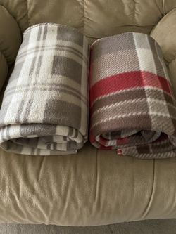 Fleece Twin Blankets