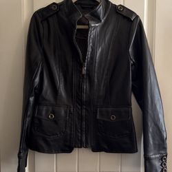 Nice Women’s Distressed Black Faux Leather Lined Jacket. Size:S Excellent Condition