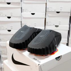 Nike MIND SLIDES Men SIZE 11 New WBox