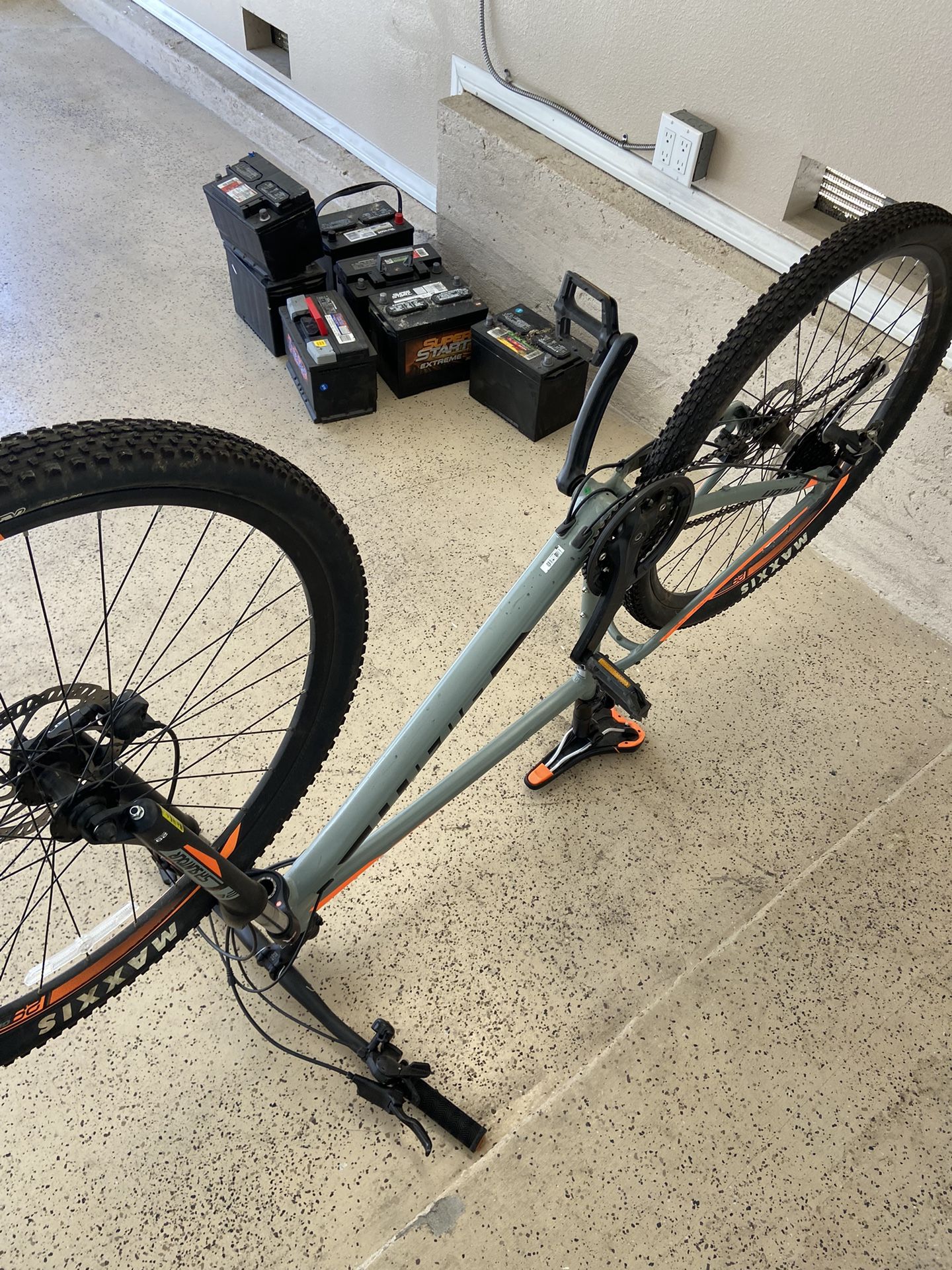 Giant mountain Bike