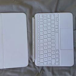 iPad Keyboard White 