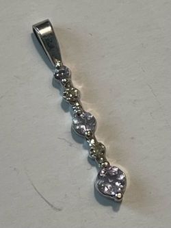 18k White Gold Amethyst & Diamond Pendant