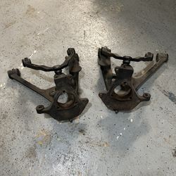 99-06 1500 Chevy Silverado / GMC Sierra Control Arms And Spindles 4x4