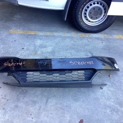 2019-2021 HONDA CLARITY FRONT UPPER BUMPER /GRILLE USED OEM 