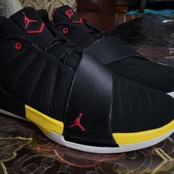 Jordan CP3.11 Taxi