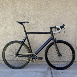 State Bicycle Company Black Label Fixed Gear Track Bike size 62cm