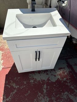 Sink cabinet with granite
