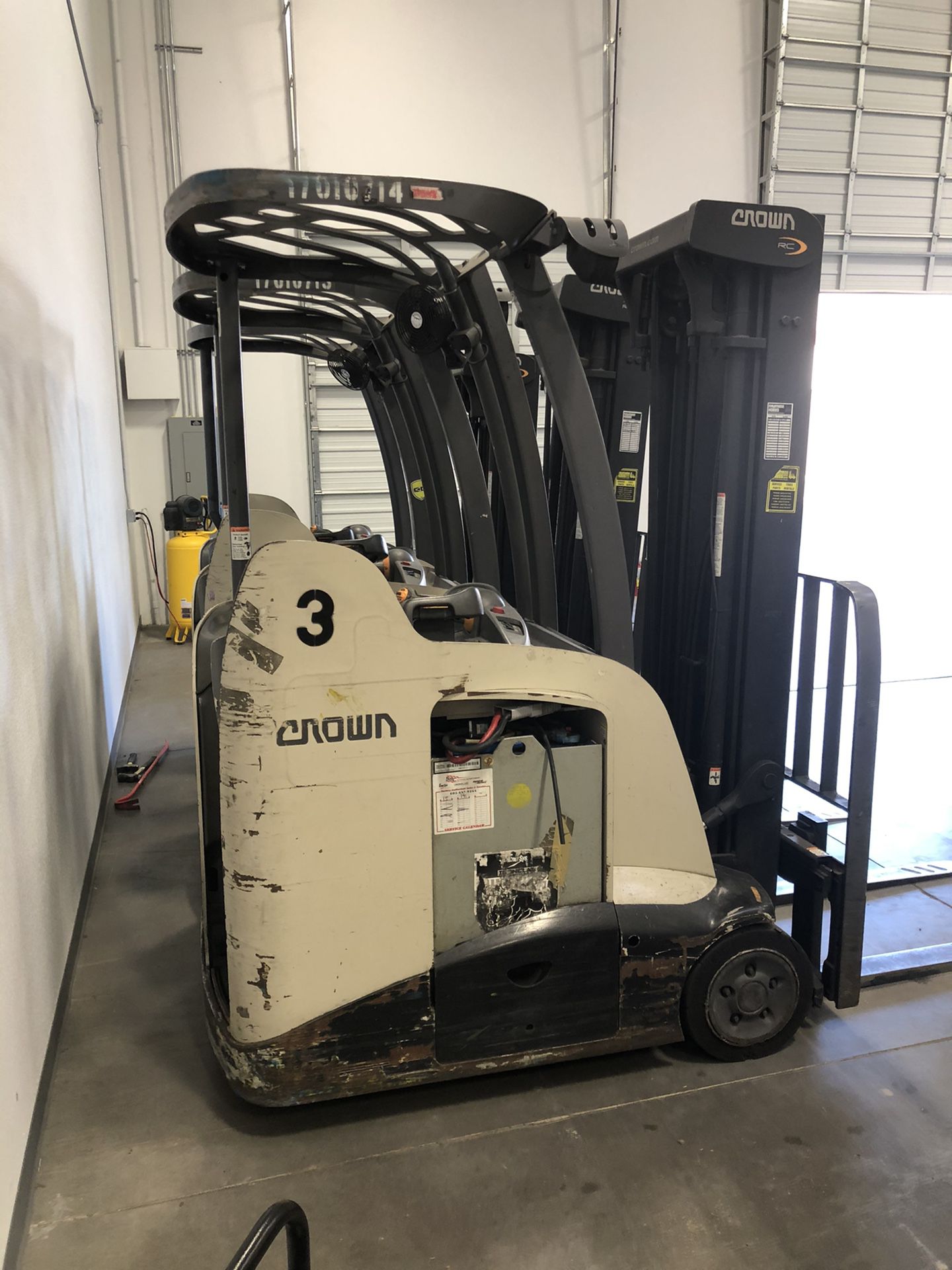2014 Crown RC Stand Up Forklifts For Sale