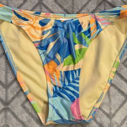 Wild Fable Sz Sm (4-6) Bright Floral Bikini Beach Caribbean Tropical Bottom NWOT #floralbikini #tropicalbikini #caribbeanbikini #beachbikini #brightbi