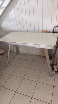 Good desk