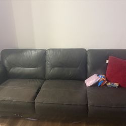 Free Couch And Love Seat