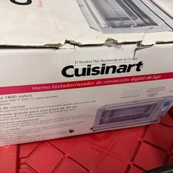 Cuisinart Deluxe Digital Convection Toaster Oven Broiler