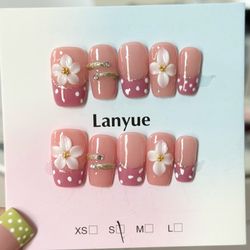 Press on nails size small