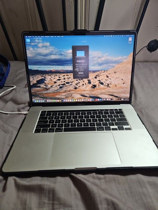 2019 MACBOOK PRO 64GB RAM SEQIOUA ! NO SLOW DOWNS