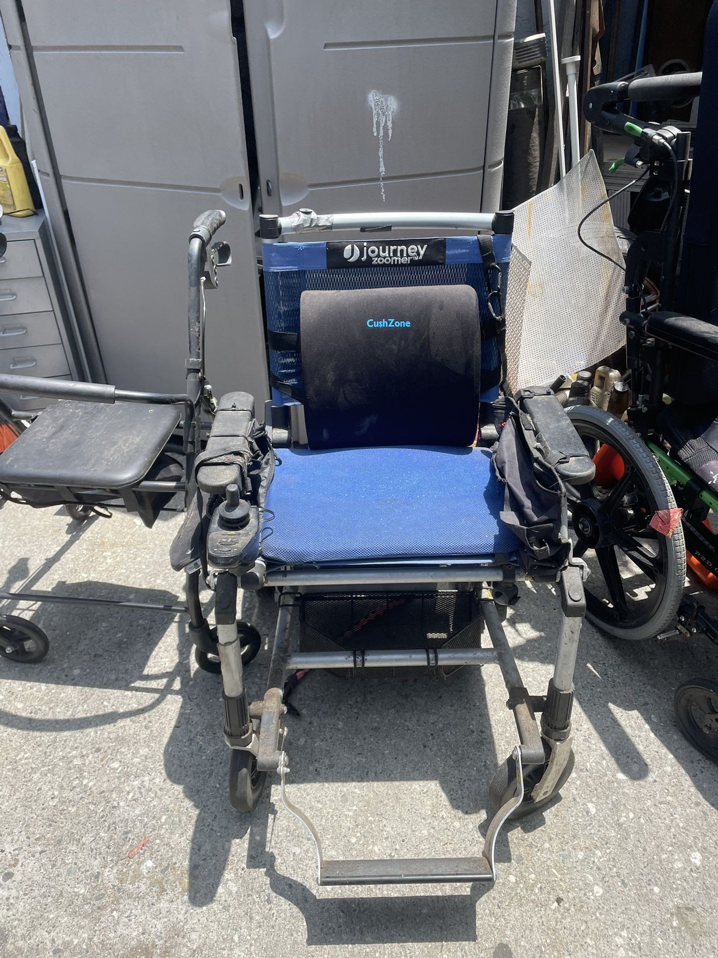 Batery Operator Chair
