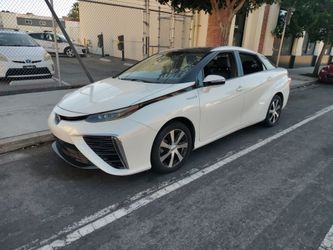 2017 TOYOTA MIRAI