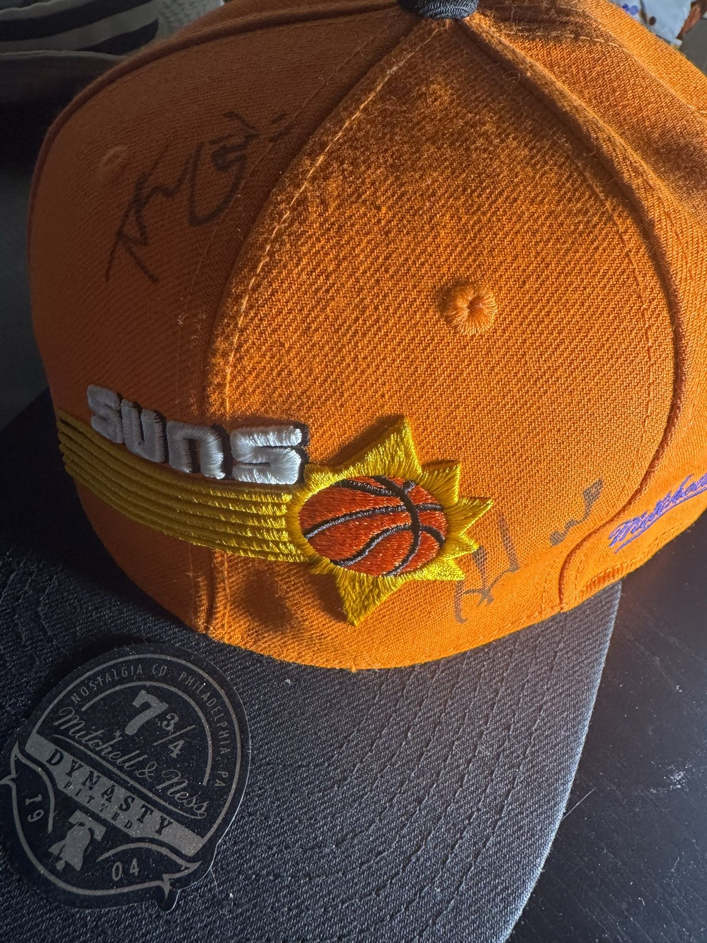 Phoenix Suns Gorilla , Royce O’Neal Auto Graph Hat And Grayson Allen Auto Graphed Fanny Pack