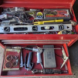TOOL BOX W TOOLS