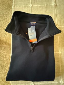 Quarter Zip Fleece Sweatshirt New With tags size XXL  18-20