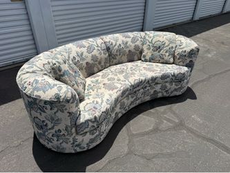 Drexel Heritage Kidney Living Room Sofa